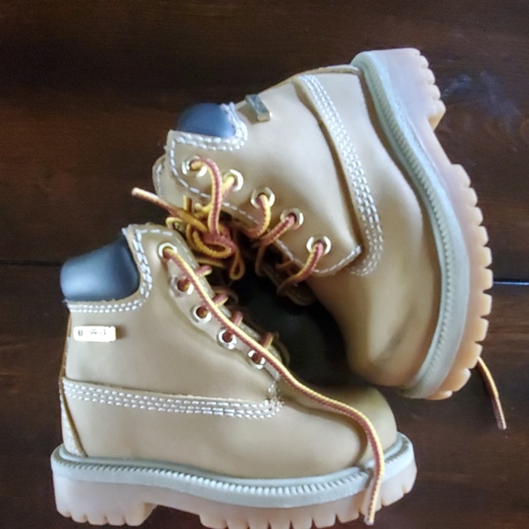 Other - Baby boots waterproof